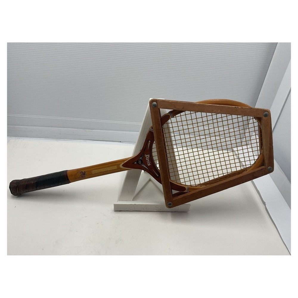 Davis Hi-Point Vintage Wood Tennis Racket 1960s w/ Press